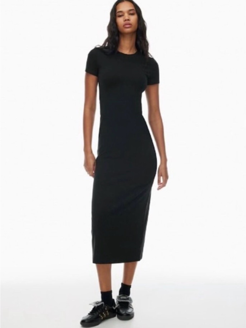 Aritzia Black Short-Sleeve long Dress size M